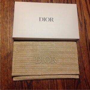 Embroidered straw Dior clutch